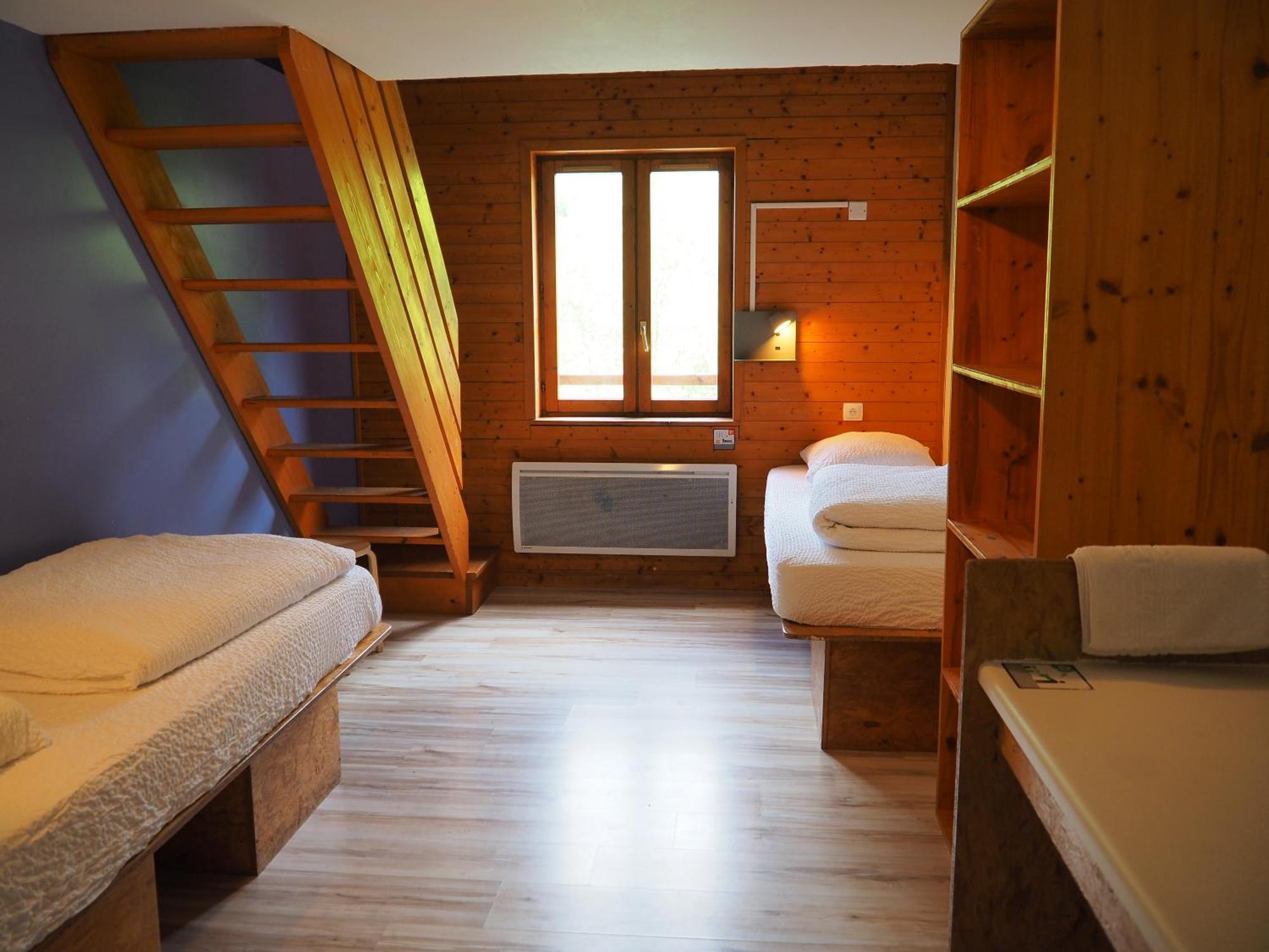 Auberge De Jeunesse Hi لا كلوساز المظهر الخارجي الصورة